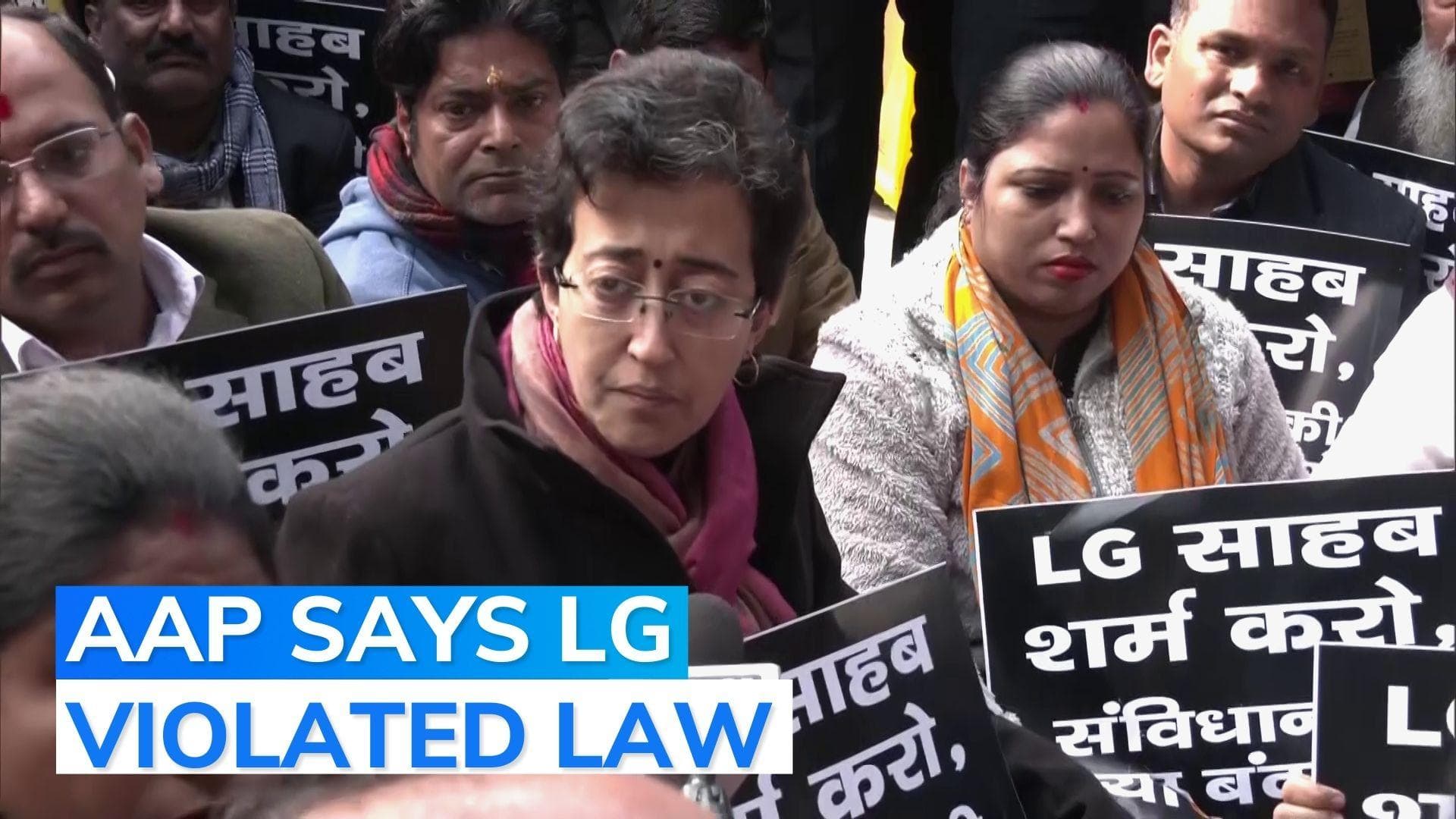 Delhi Mayor polls: AAP protests outside LG VK Saxena's residence