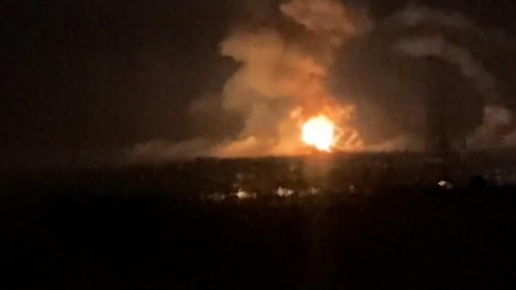 Ukraine Russia War: বিমানঘাঁটি ধ্বংসের দাবি রাশিয়ার, ৫টি রুশ বিমান নামানোর দাবি ইউক্রেনের