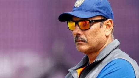 Virat Kohli might give up the ODI captaincy as well, feels Ravi Shastri