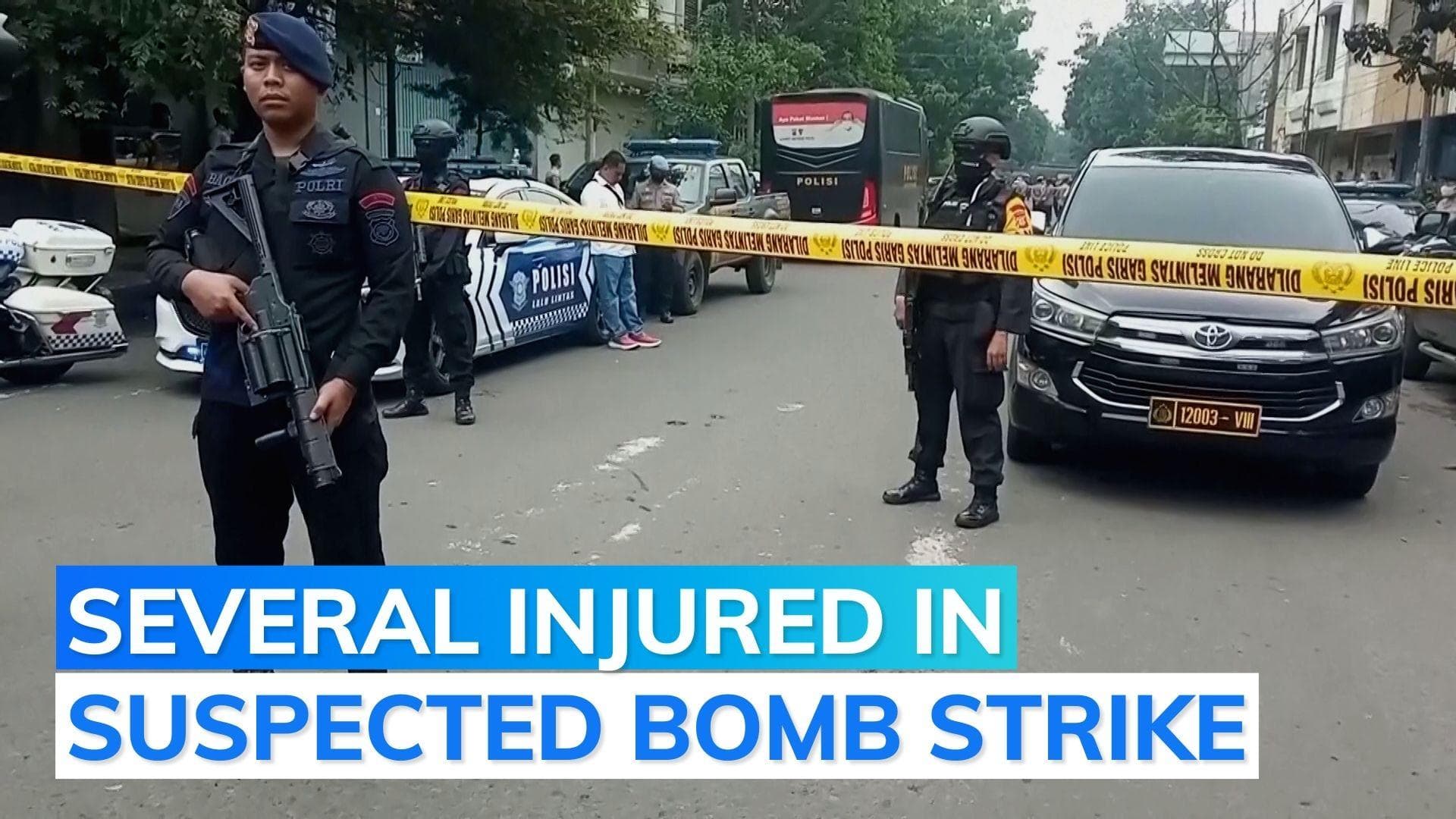 1 officer, suspected bomber killed in explosion at Indonesia police station: reports