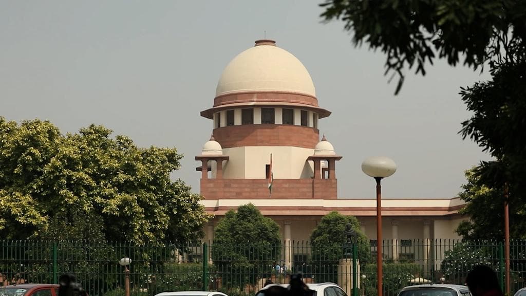 कोरोना मौतों पर SC ने योगी सरकार को फटकारा, पूछा- दूसरे राज्यों की तरह क्यों नहीं मिल रही मदद?