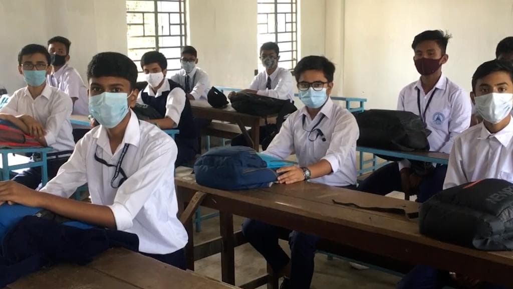 Higher Secondary: করোনা আবহেই আজ থেকে শুরু উচ্চমাধ্যমিকের ফর্ম ফিল-আপ, জানুন নিয়ম