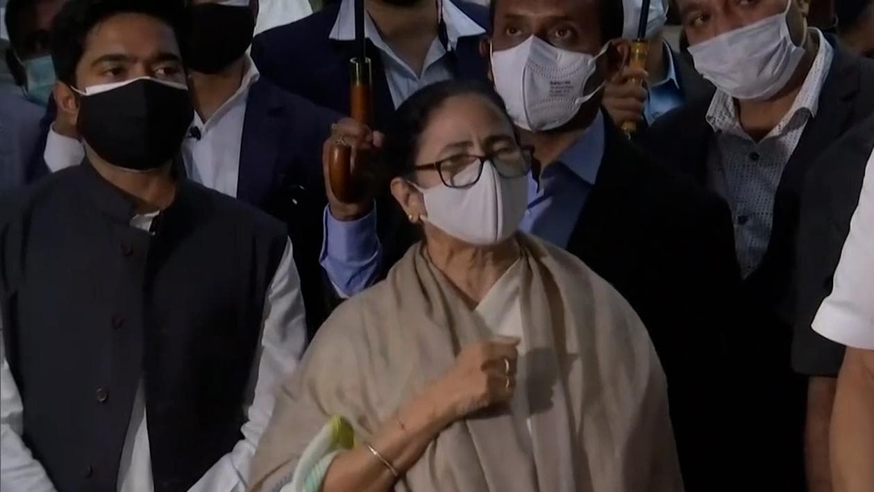 Mamata Banerjee: বিরোধী ঐক্য চাই, তবে কংগ্রেসকে লড়তে হবে, বার্তা মমতা-শরদের