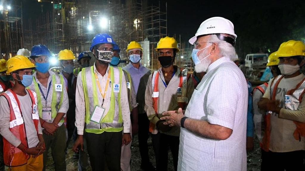 Central Vista Project: कंस्ट्रक्शन साइट पर अचानक पहुंचे PM, नए संसद भवन के निर्माण कार्य का लिया जायजा