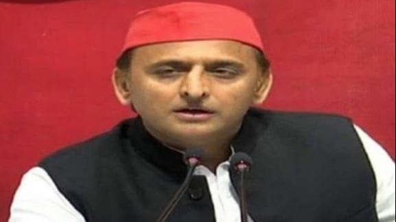 IT Raid: रविवार देर रात तक चली अखिलेश के करीबियों पर IT की रेड...कई अहम दस्तावेज़ मिलने का दावा