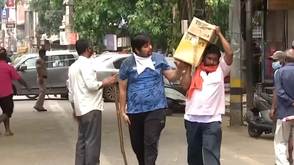 Delhi में शुक्रवार से 45 दिनों तक बंद रहेंगी निजी शराब की दुकानें, नई आबकारी नीति बनी वजह 