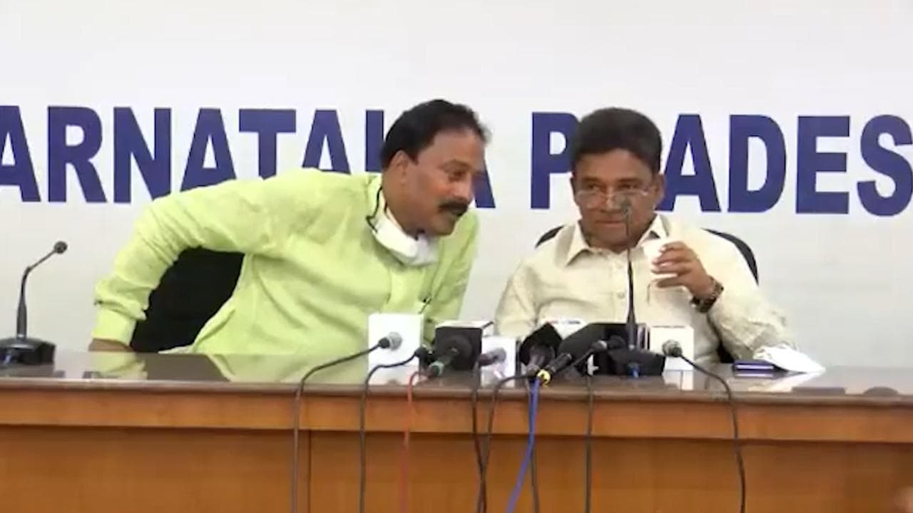 Karnataka Politics: डीके शिवकुमार पर उन्हीं के पार्टी के नेताओं ने लगाए गंभीर आरोप, पार्टी ने लिया एक्शन