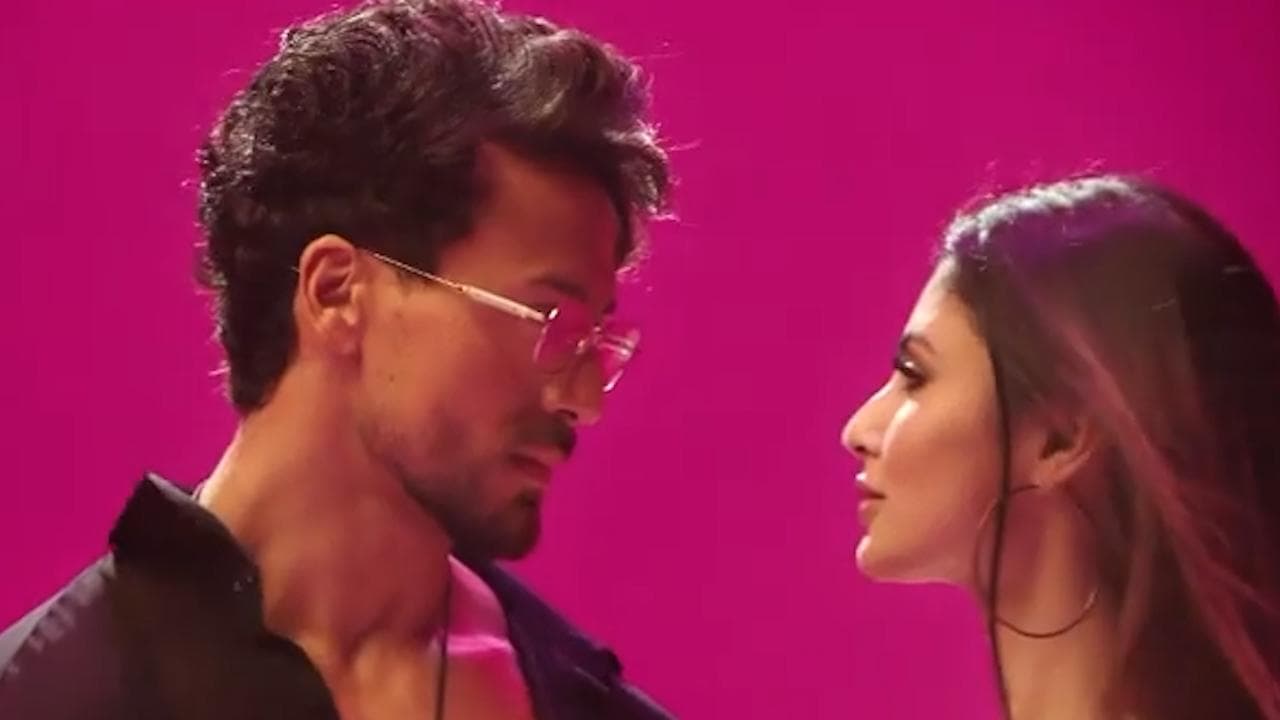 Tiger Shroff के पहले पंजाबी सॉन्ग ‘पूरी गल बात’ का टीजर आउट, Mouni Roy के साथ दिखी सिजलिंग केमेस्ट्री