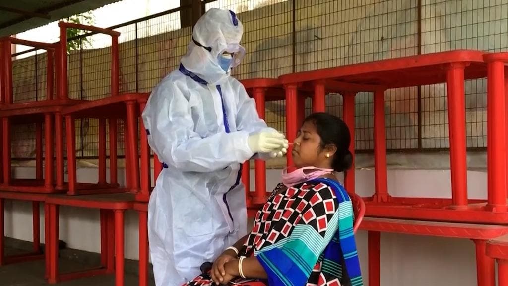 West Bengal Covid: রাজ্যে ঊর্দ্ধ্বমুখী করোনা গ্রাফ, চিন্তা জিইয়ে রাখছে কলকাতা