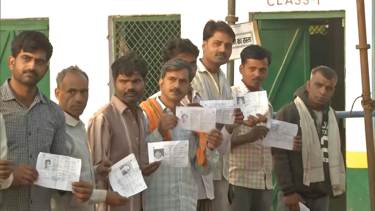 UP Elections 2022 | UP voters employed in Delhi to get leave on polling days