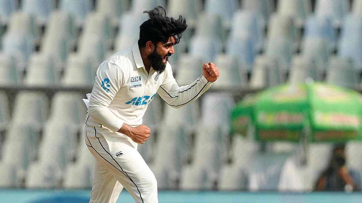 Wankhede Test: ১০ উইকেট তুলে ইতিহাস কিউয়ি বোলার অজাজের, ৩২৫ রানে শেষ ভারতের ইনিংস