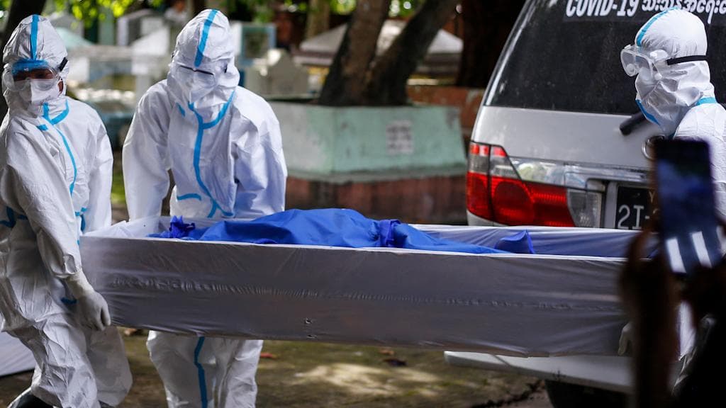 Covid in Bengal: ২৪ ঘণ্টায় রাজ্যে করোনা আক্রান্তের সংখ্যা ৭৮৪, মৃত্যু ৬ জনের