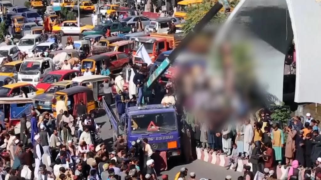 শিউরে উঠবেন তালিবানি নৃশংসতায়। কোন অন্ধকারে ঠেলে দিচ্ছে আফগান নাগরিকদের?