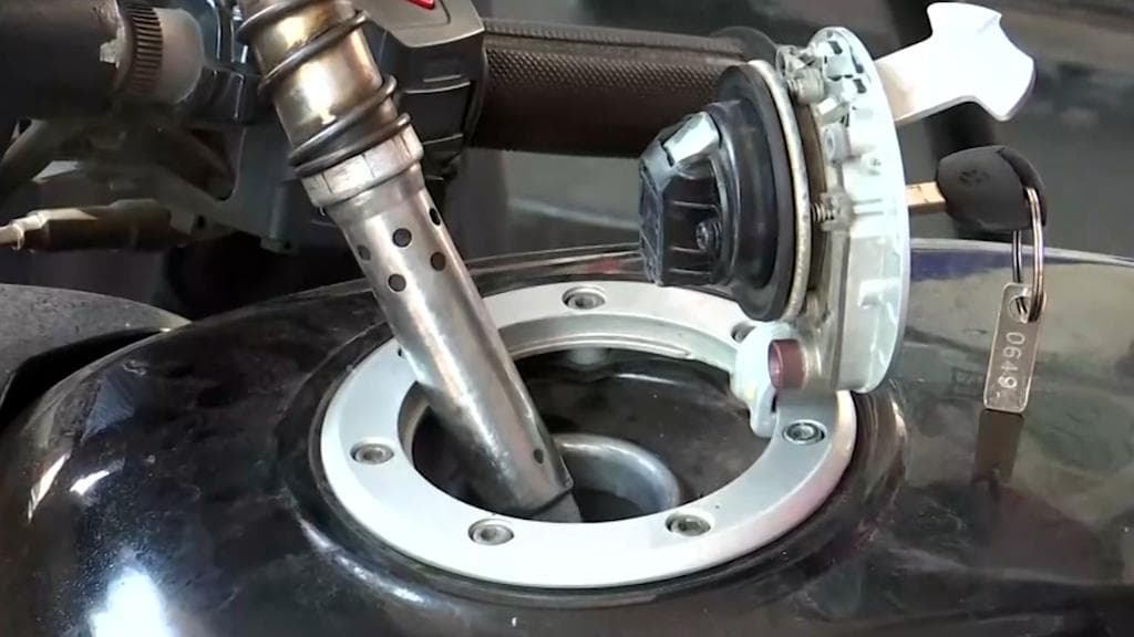 Petrol Price : কলকাতায় পেট্রোল-ডিজেলের দামে কী বদল এল?