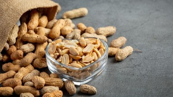 Peanuts: tiny powerhouse of proteins with a range of health benefits