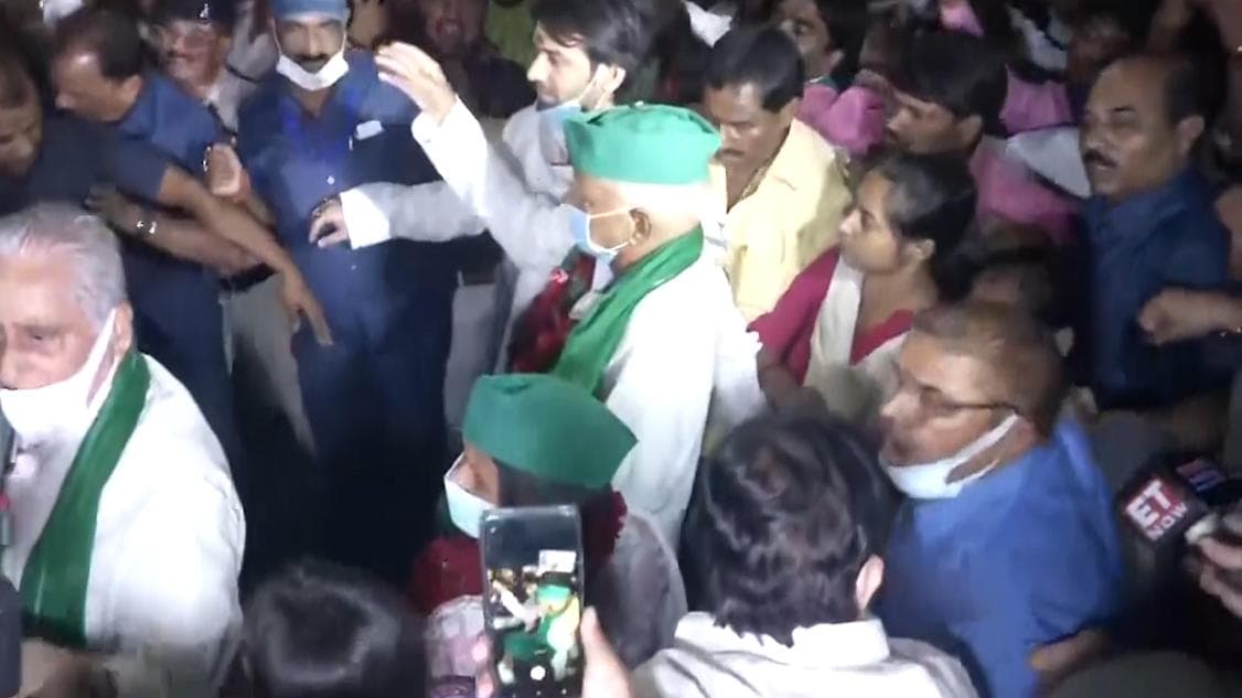 Bihar Bypoll: चुनावी मैदान में उतरेंगे लालू यादव, तारापुर और कुशेश्वरस्थान में करेंगे प्रचार