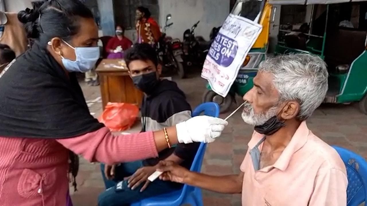 Covid: একদিনে করোনা টেস্টে রেকর্ড গড়ল মহেশতলা পুরসভা, ধারাবাহিক টেস্টে ডায়মন্ড হারবারে কমছে সংক্রমণ