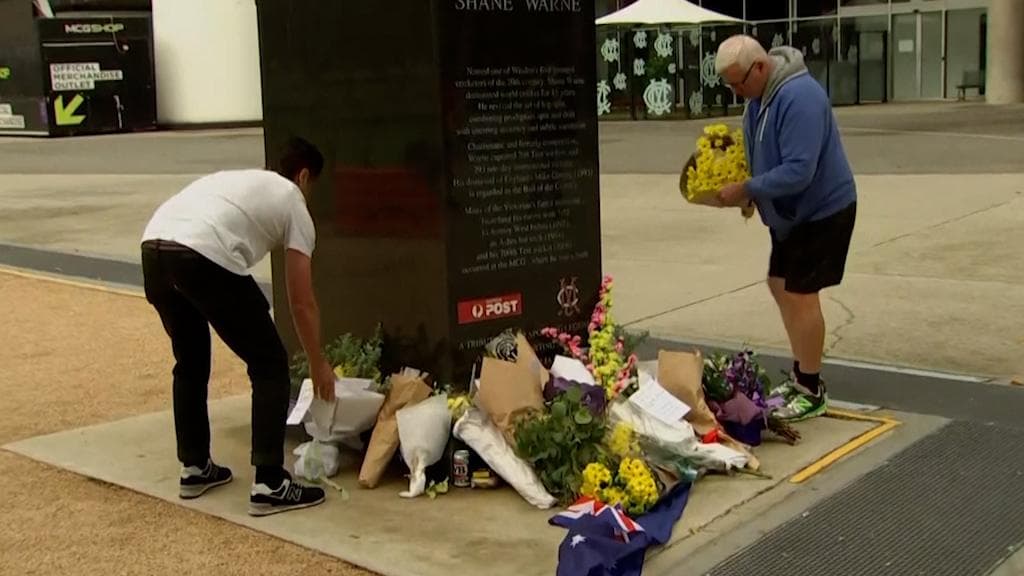 Shane Warne died: মধ্যরাতে ওয়ার্নের মৃত্য়ু সংবাদ, সকাল থেকে শোকস্তব্ধ অস্ট্রেলিয়া