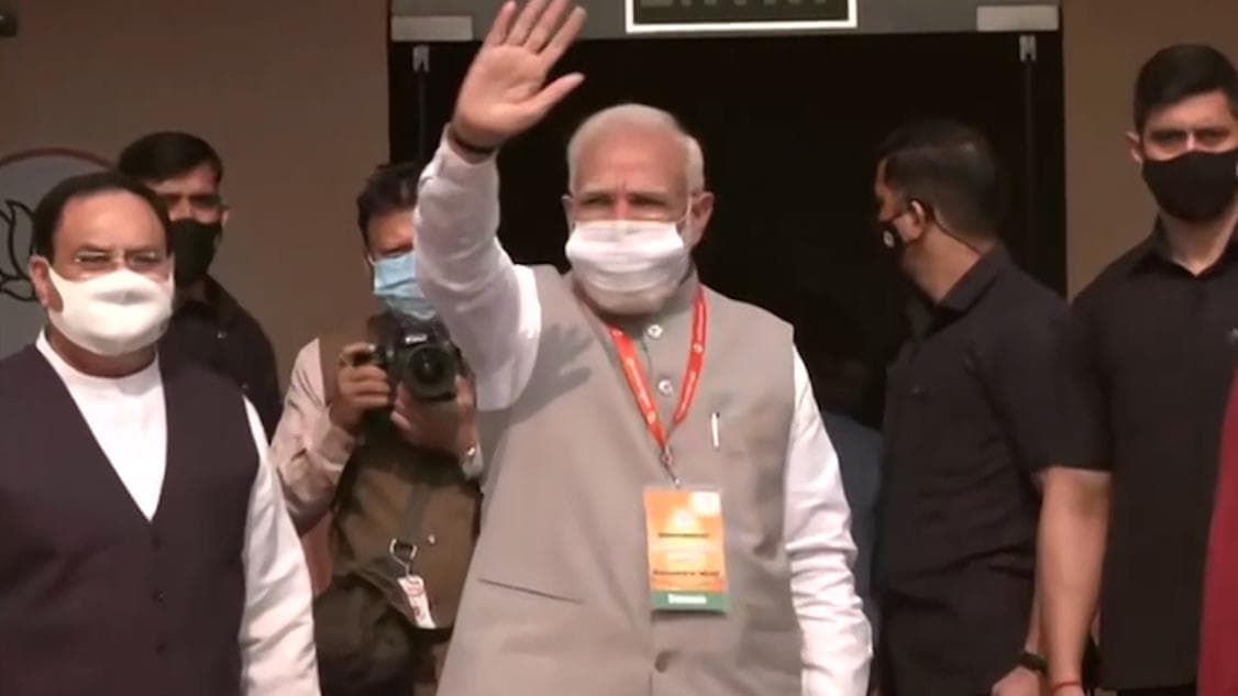 PM Modi at executive meet: BJP works for people, not centred around family