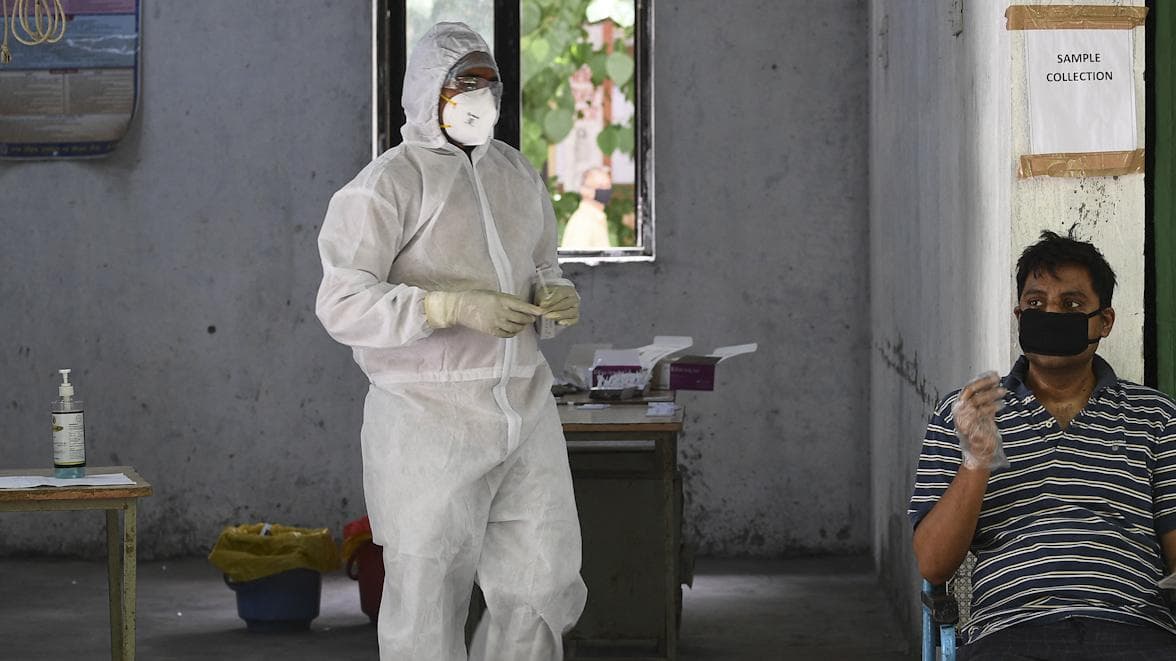 Covid in Bengal: রাজ্যে নতুন করে কোভিড আক্রান্ত ৮৫৪ জন, মৃত্যু হয়েছে ১৩ জনের