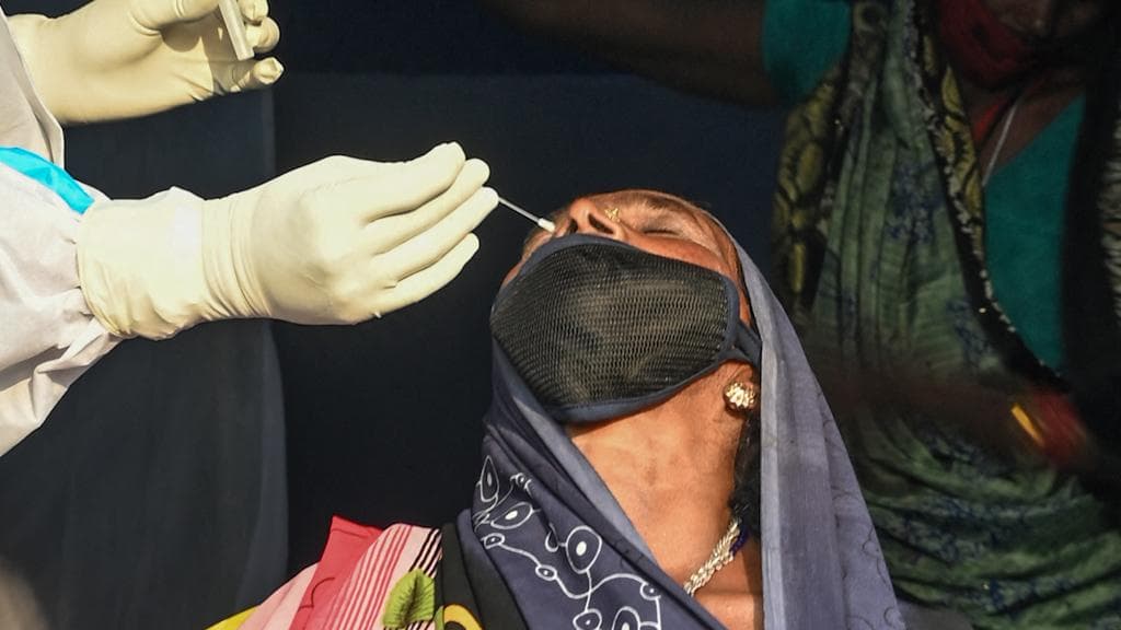 West Bengal Covid:  কমল সংক্রমণ ও মৃত্যু, একদিনে বঙ্গে করোনা আক্রান্ত ২৩৬, মৃত ৩