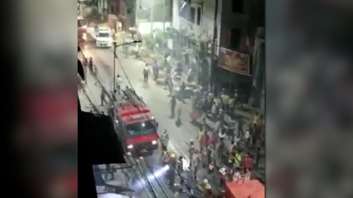 Kolkata Fire: ফ্রি-স্কুল স্ট্রিটের অগ্নিকাণ্ডে মৃত ১, ধোঁয়ায় অসুস্থ হয়ে হাসপাতালে ২ 