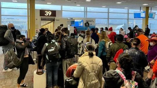 Biden Administration: अमेरिका के दरवाजे खुले, कोरोना की दोनों डोज लगवा चुके लोगों को मिलेगी एंट्री