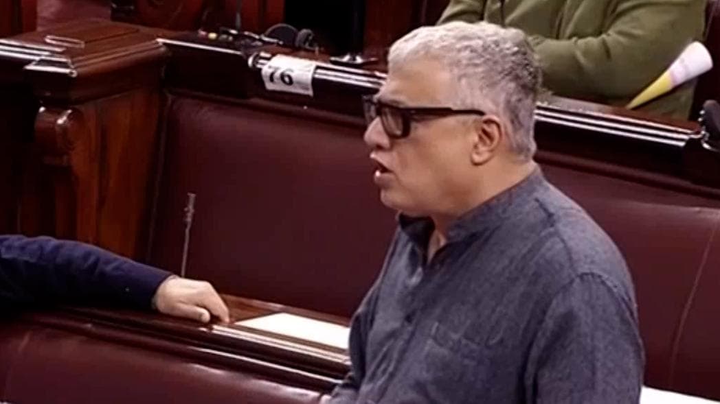 Derek O'Brien: রাজ্যসভা থেকে সাসপেন্ড ডেরেক ও'ব্রায়েন, চেয়ারম্যানের দিকে রুলবুক ছুড়ে মারার অভিযোগ