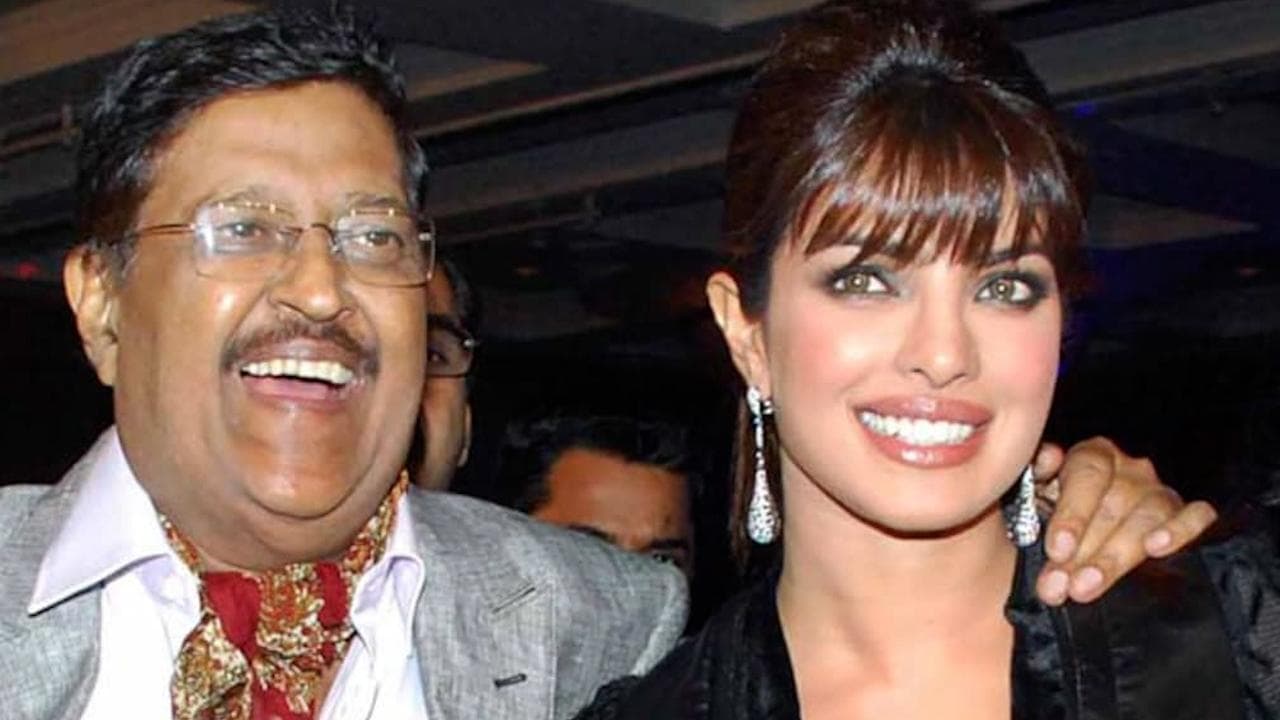 पेरेंट्स की एनिवर्सरी पर Priyanka Chopra को आई पिता की याद, शेयर किया इमोशनल नोट 