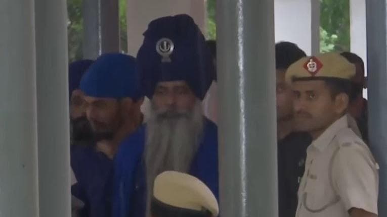 Singhu Border Murder: सिंघु बॉर्डर हत्या मामले में 6 दिन की रिमांड में भेजे गए 3 आरोपी