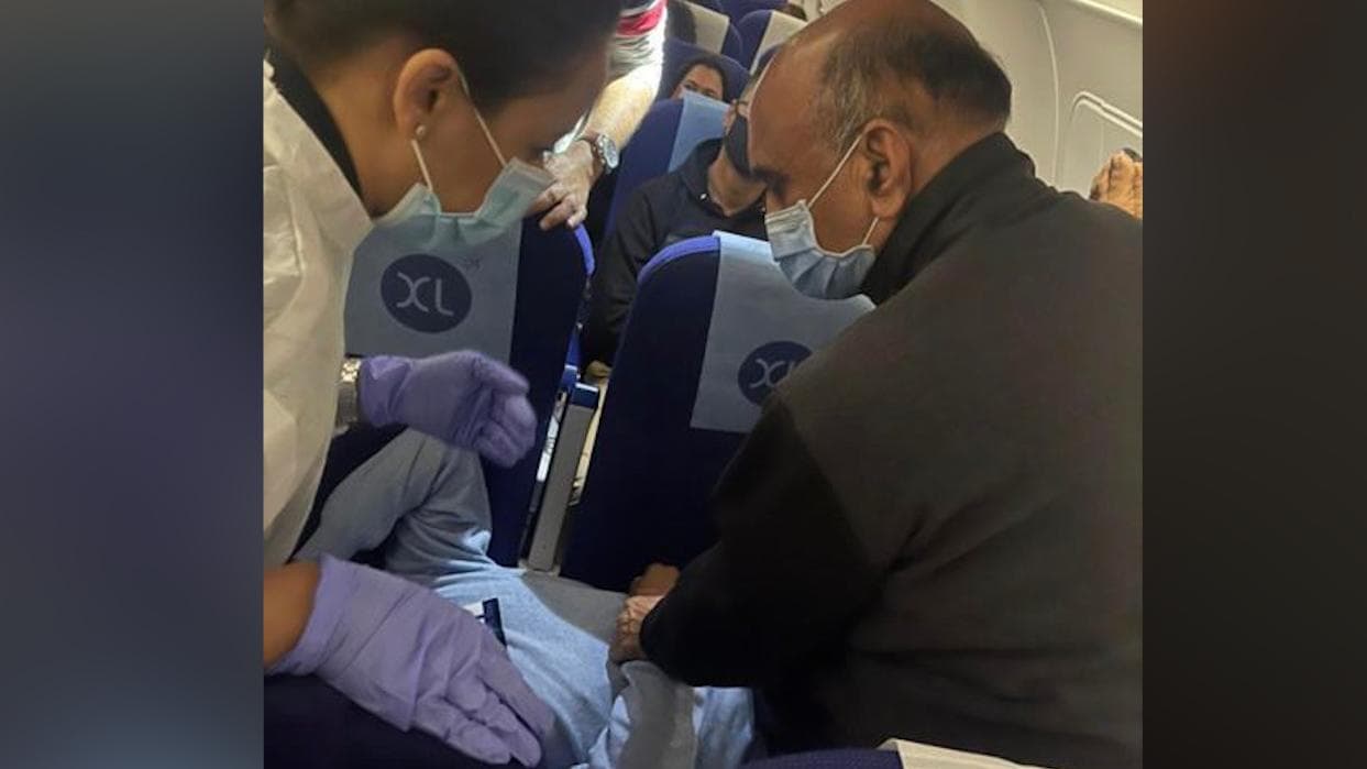 Doctor-turned-Union Minister helps flier mid-air, earns praise from PM Modi