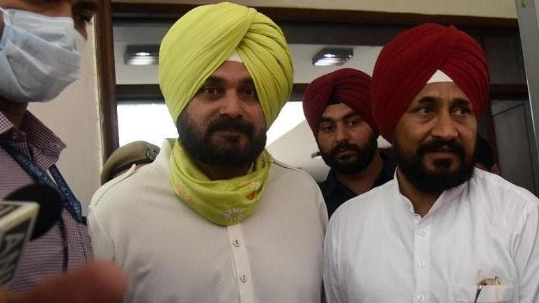 Punjab Congress में शांत होता नहीं दिख रहा भंवर, मुलाकात के बाद चन्नी अपने रास्ते तो सिद्धू अपने घर