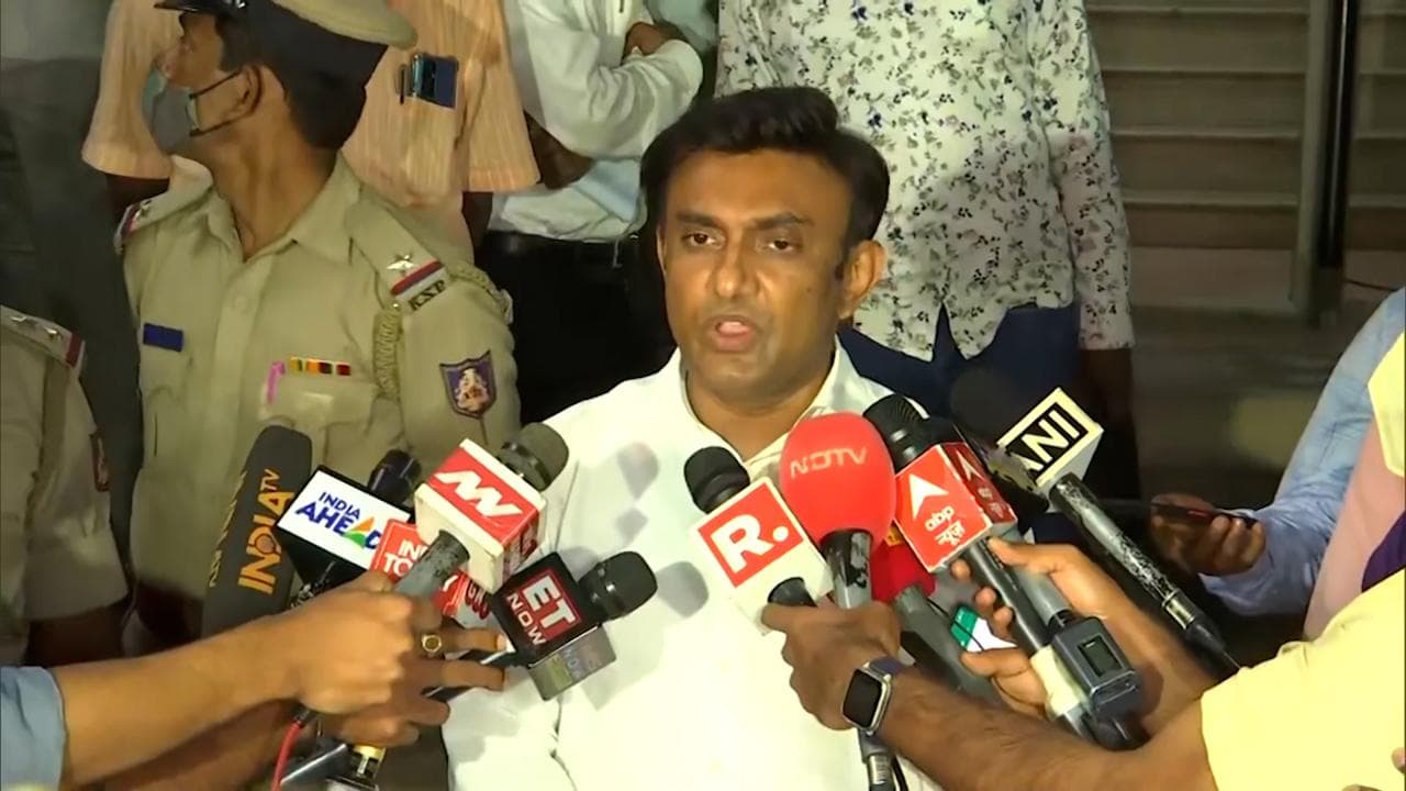 भारत का पहला Omicron संक्रमित शख्स वापस साउथ अफ्रीका लौटा, दूसरा है बिना ट्रैवल हिस्ट्री वाला डॉक्टर 