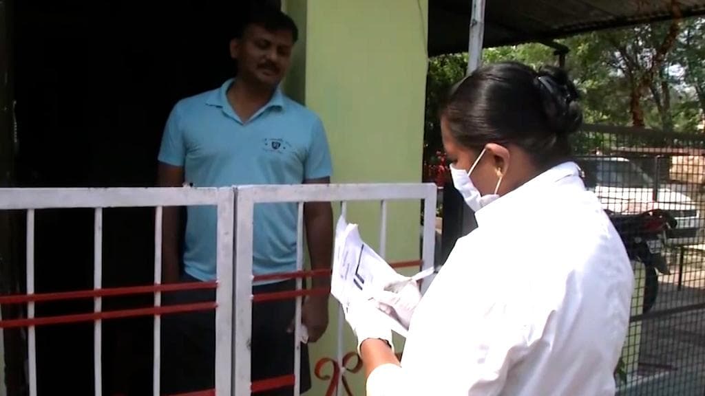 Covid-19 Vaccination: কারা এখনও টিকা নেননি, বাড়ি বাড়ি গিয়ে খোঁজ নেবে স্বাস্থ্য দফতর