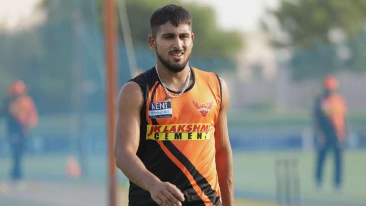 IPL: कश्मीर के उमरान मलिक की रफ्तार के कायल हुए दिग्गज, टीम इंडिया में जाने की उम्मीद