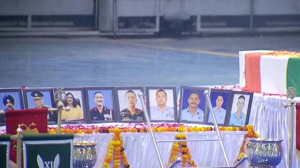 Bipin Rawat: জেনারেল বিপিন রাওয়াতকে শেষ বিদায় আজ, প্রস্তুত রাজধানী