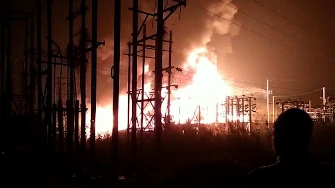 Howrah Fire Incident: হাওড়ার মোম কারখানায় অগ্নিকাণ্ড, দমকলের চেষ্টায় আগুন নিয়ন্ত্রণে