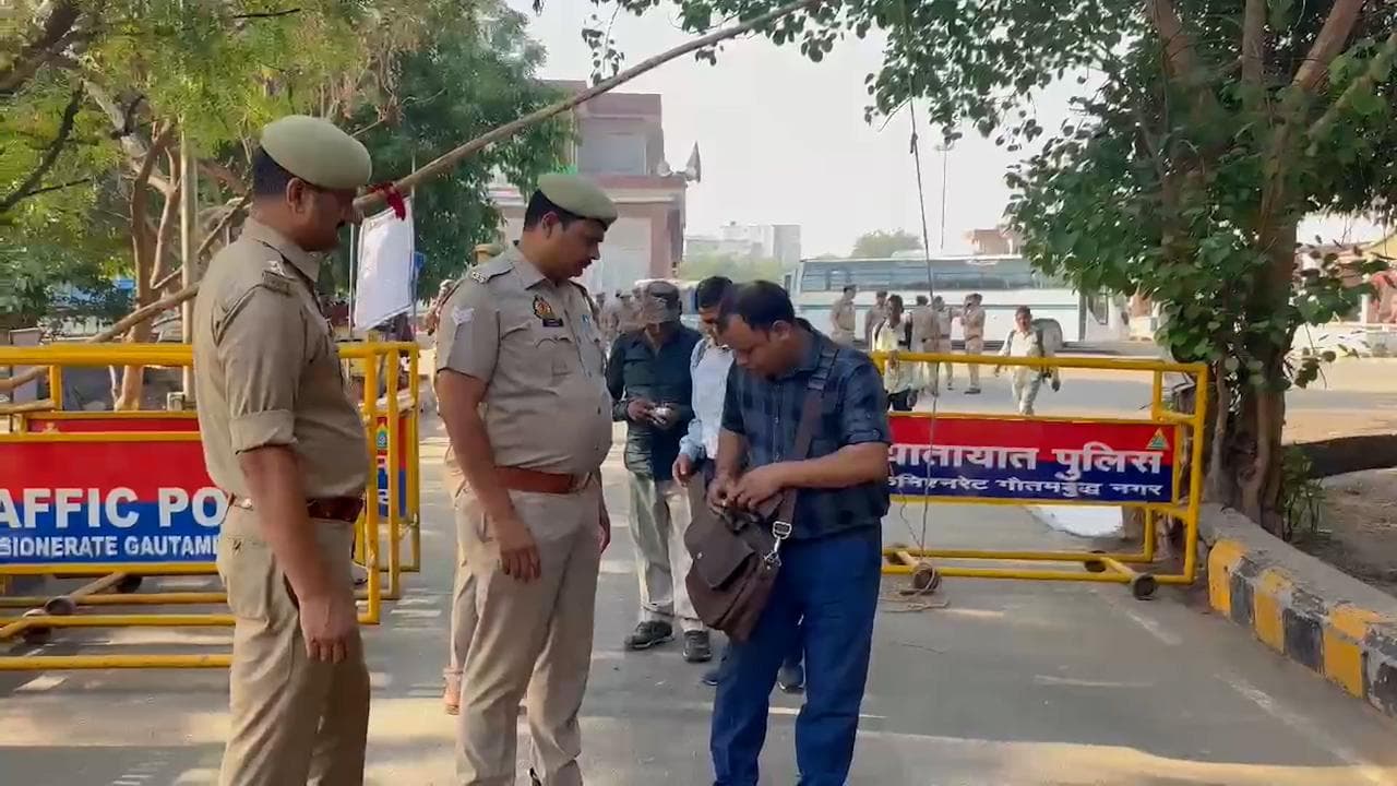 Noida: About 10,000 litres of liquor seized in run-up to Lok Sabha polls