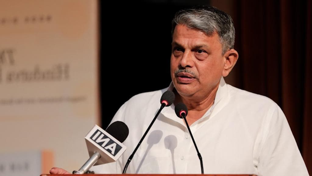 RSS के महासचिव दत्तात्रेय ने कहा- हम दक्षिणपंथी नहीं, हमारे यहां दोनों विचारों के लिए जगह