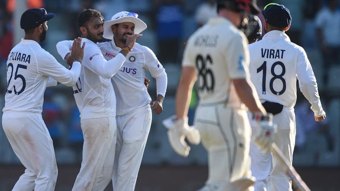 Wangkhede Test: পাঁচ উইকেট হারিয়ে চাপে নিউজিল্যান্ড, ওয়াংখেড়েতে জয়ের হাতছানি টিম ইন্ডিয়ার