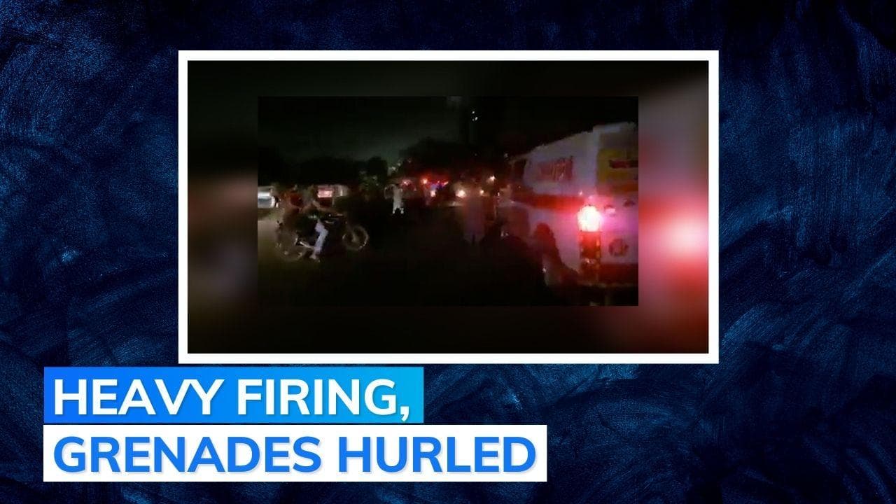 Terrorists attack police chief’s office in Pakistan's Karachi city