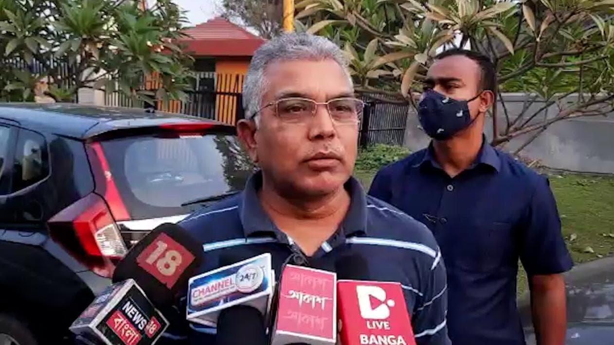 KMC election 2021: \'আদালতকে মানে না তৃণমূল,\' পুরভোটের বিজ্ঞপ্তি জারি প্রসঙ্গে তৃণমূলকে বিঁধলেন দিলীপ ঘোষ