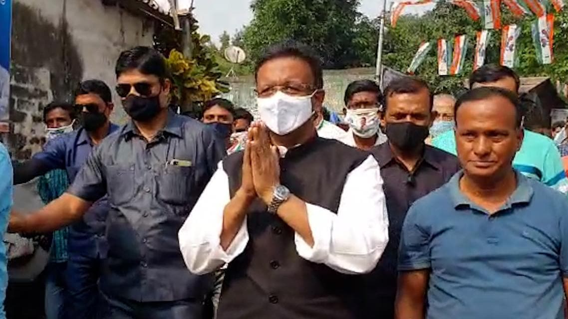 Kolkata Vaccination: '৯০ শতাংশ মানুষের টিকাকরণ হয়ে গেছে', আরও প্রচার চলছে জানালেন ফিরহাদ হাকিম