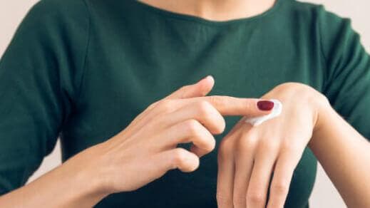 Winter skincare: How to pick the right moisturiser for your skin type? 