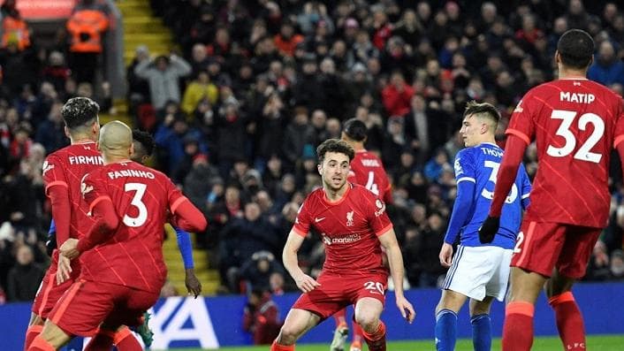 Premier League: Diogo Jota's brace helps Liverpool beat Leicester City 2-0