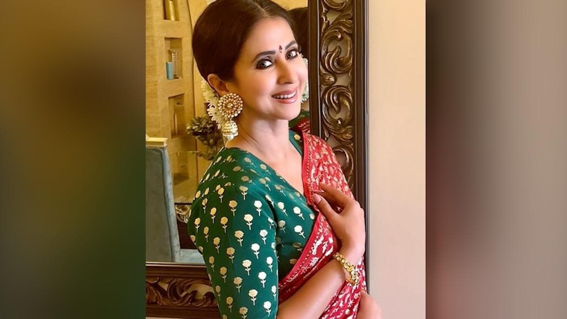 Urmila Matondkar : করোনা আক্রান্ত অভিনেত্রী ঊর্মিলা মাতণ্ডকর