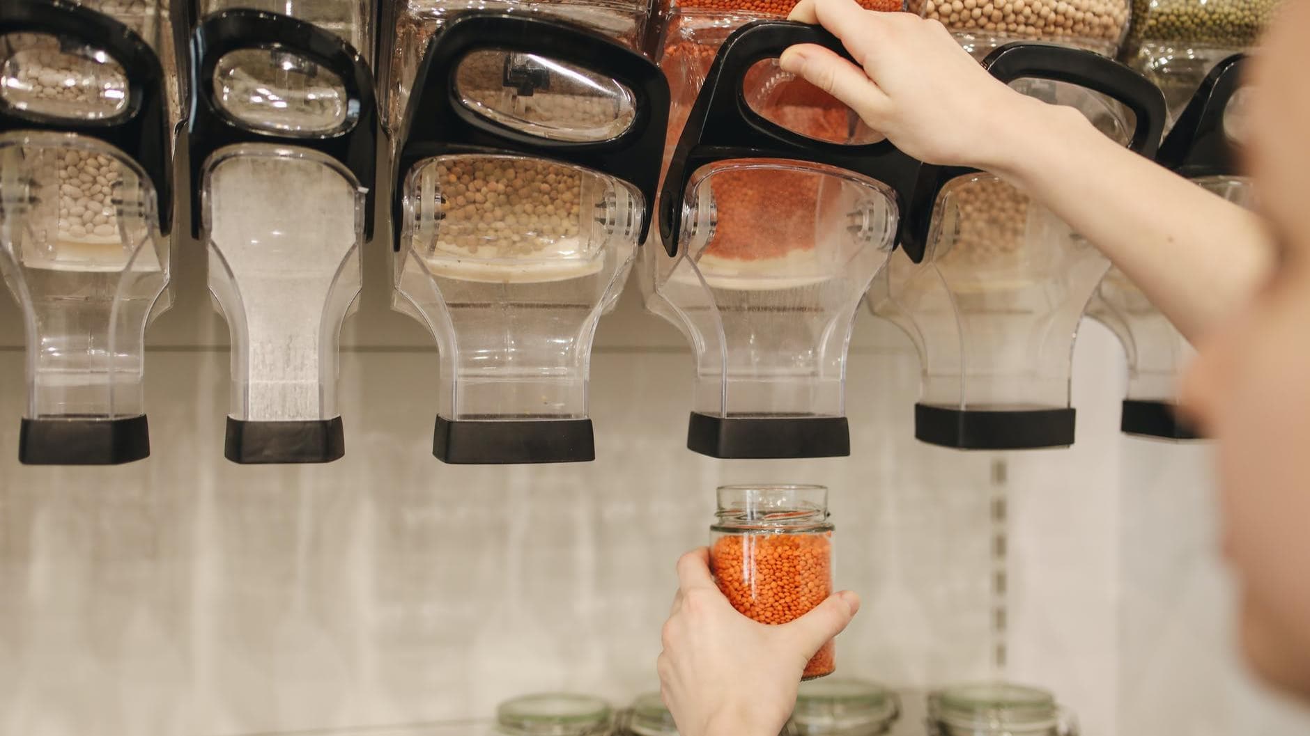 नहीं बनेगी पेट में गैस अगर आप दालों को भिगो कर खाएंगे, जानिये भिगोकर दाल खाने के और भी फायदे