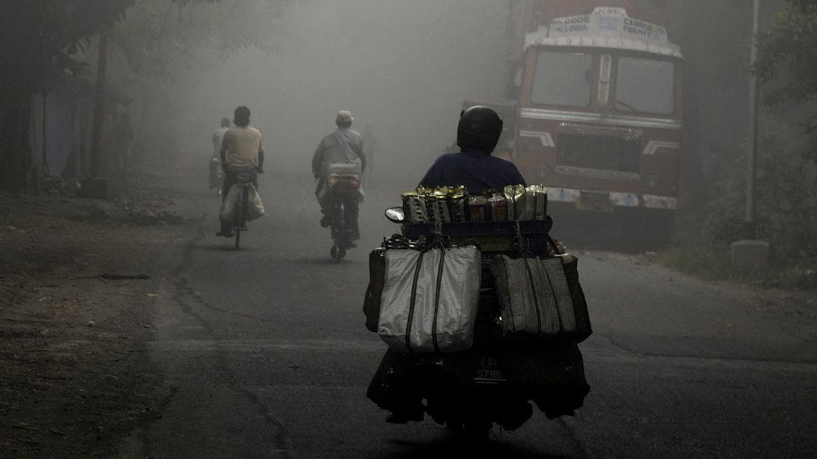 West Bengal Weather Today Update: উত্তুরে হাওয়ায় শীতের দাপট, শুক্রবার এই মরশুমের শীতলতম দিন রাজ্যে