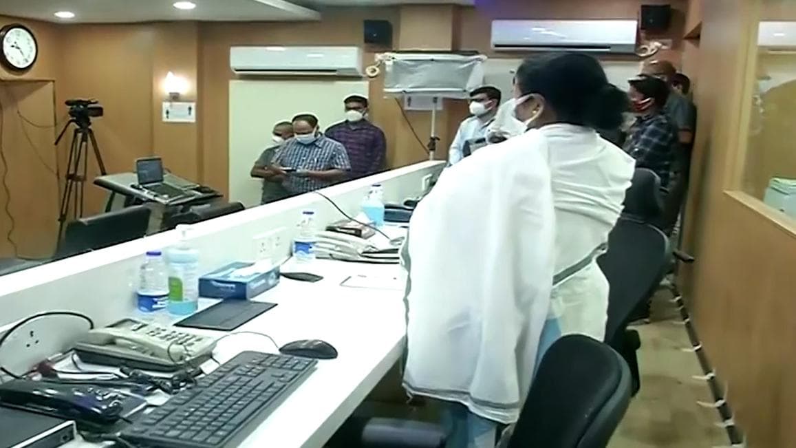 Ukraine Crisis: ইউক্রেনে আটক বাঙালিদের জন্য নবান্নে কন্ট্রোল রুম, উদ্বেগে রাত কাটছে পরিজনদের