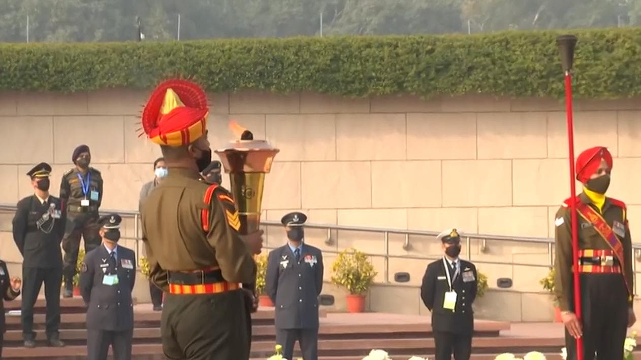 Amar Jawan Jyoti Flame: প্রায় ৫০ বছর পর নিভল অমর জওয়ান জ্যোতির অনির্বাণ শিখা